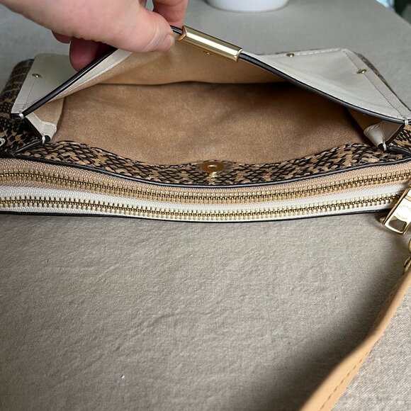 Coach RARE Snake Pattern With BRASS Hardware - Picture 6 of 16